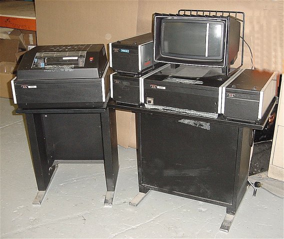 M40-8KDP-1 Model 40 Teletype printer.jpg